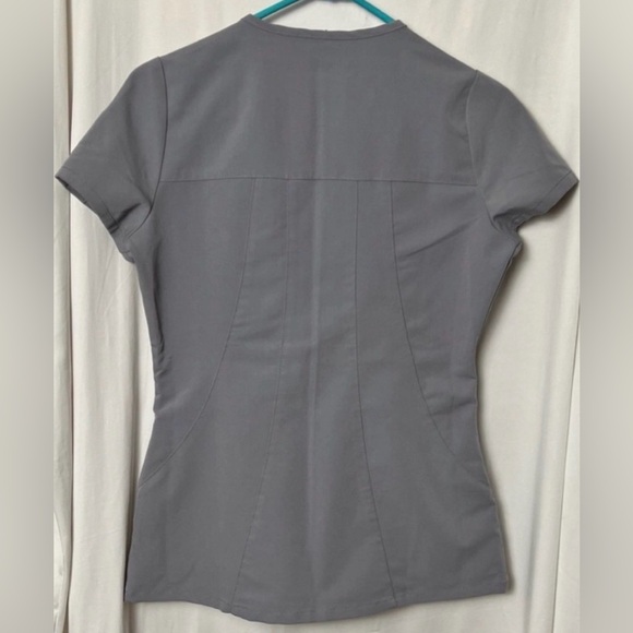 Jaanuu Gray Gold Zip Scrub Top Size XS - Picture 7 of 12